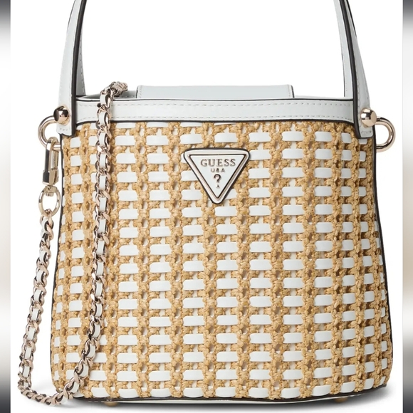 NWOT GUESS ATALIA RAFFIA CROSSBODY BUCKET. Flawed See Below - Picture 1 of 11